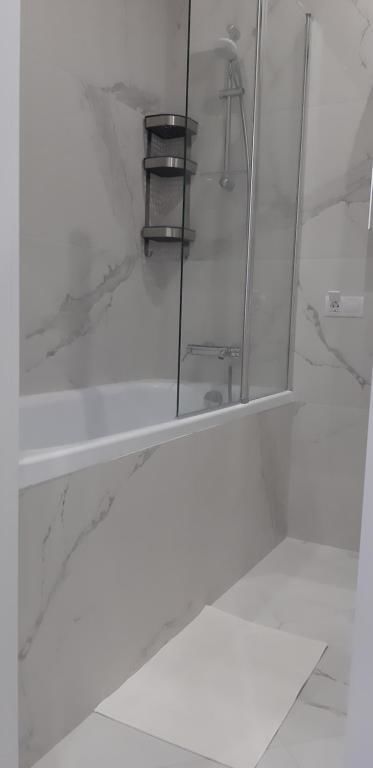 Апартаменты Apartment of Hezavisimosti 60 Минск