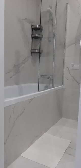 Апартаменты Apartment of Hezavisimosti 60 Минск Апартаменты-20